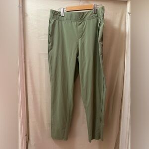 ⚫️ Joe Fresh Active Olive Stretch Pants – Size Large